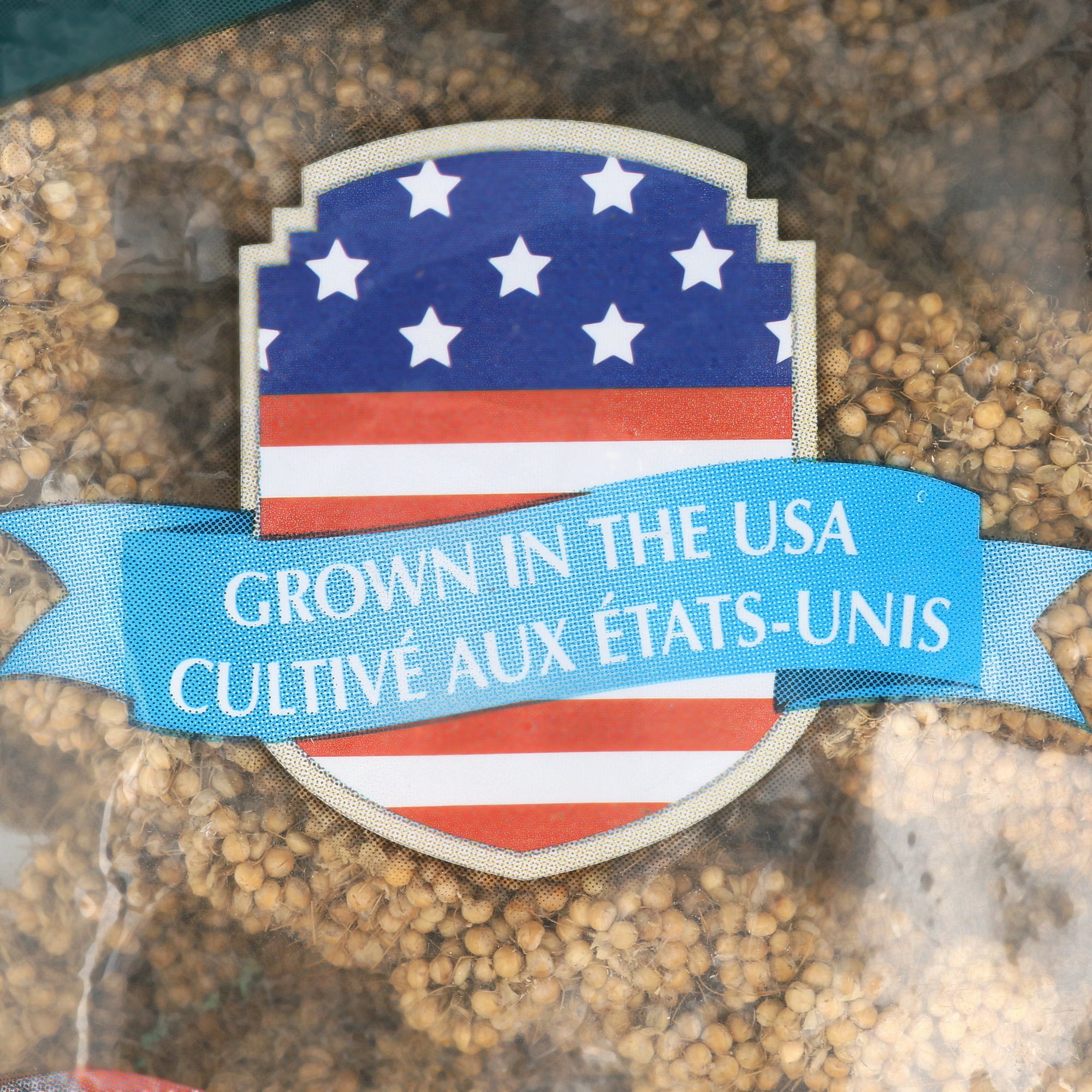 Hagen Hari Living World Millet Spray Bird Treats for Cockatiels Budgies Canaries and Finches