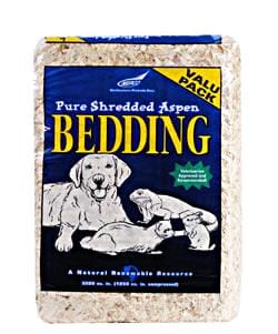 Northeastern Aspen Wood Shredded Small Animal Bedding - 3,200 Cubic Inches - 4 Count