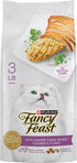 Purina Fancy Feast Gourmet Naturals Fram-Raised Chicken and Turkey Adult Dry Cat Food - 3 Lbs - Case of 4