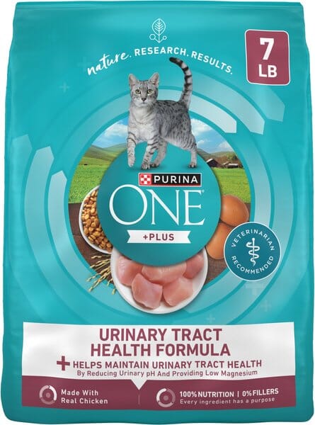 Purina One + Plus Urinary Tract Health Chicken Dry Cat Food - 7 Lbs - Case of 4