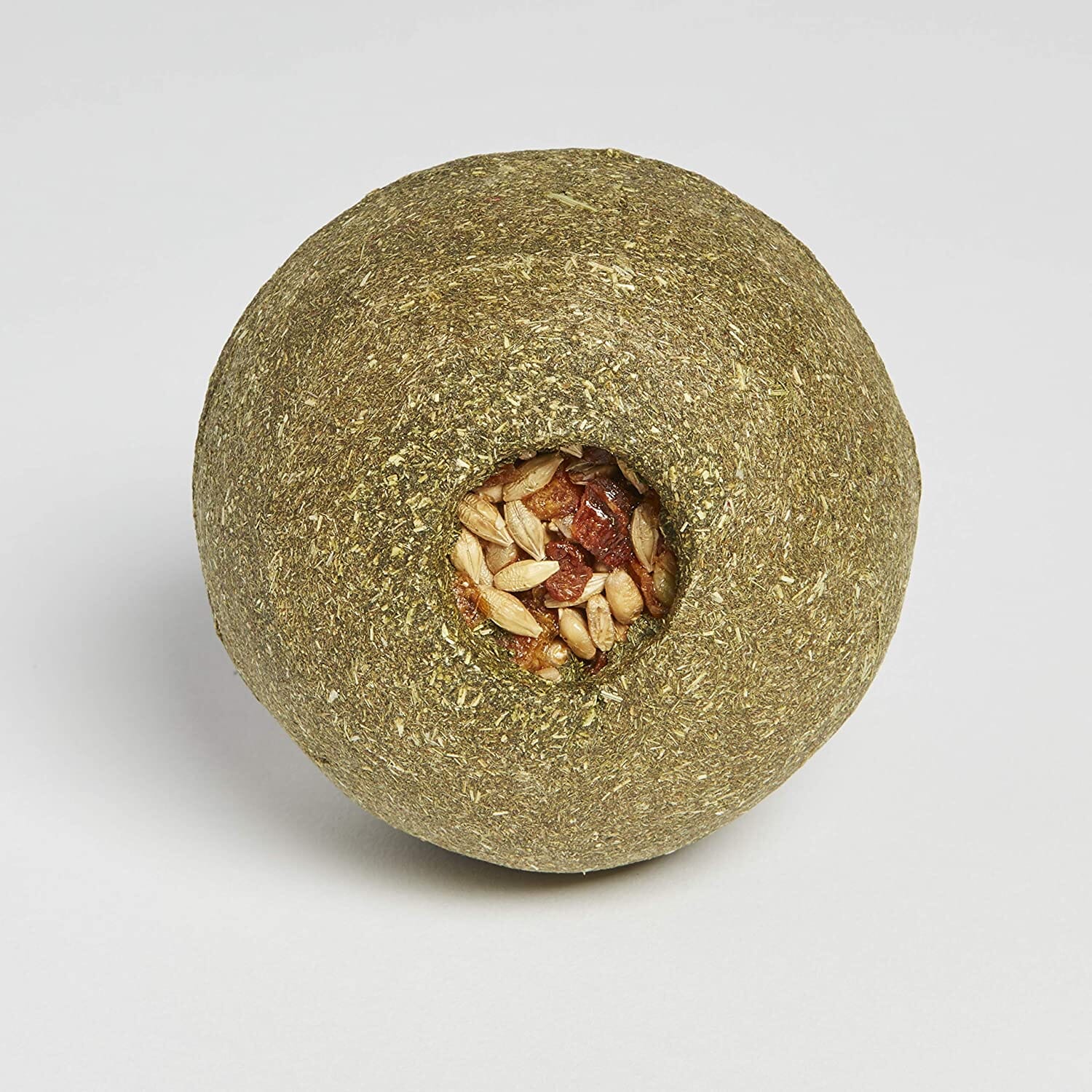 Kaytee Premium Timothy Roll'n'Toss Treat