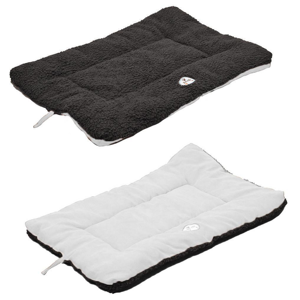 Pet Life ® 'Eco-Paw' Reversible Eco-Friendly Recyclabled Polyfill Fashion Designer Pet Dog Bed Mat Lounge Medium Black And White