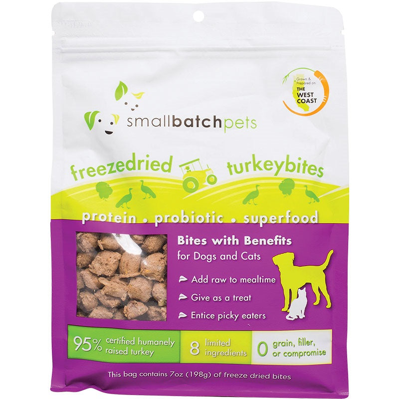 Small Batch Dog and Cat Freeze-Dried - Small Bites Turkey - 7 Oz