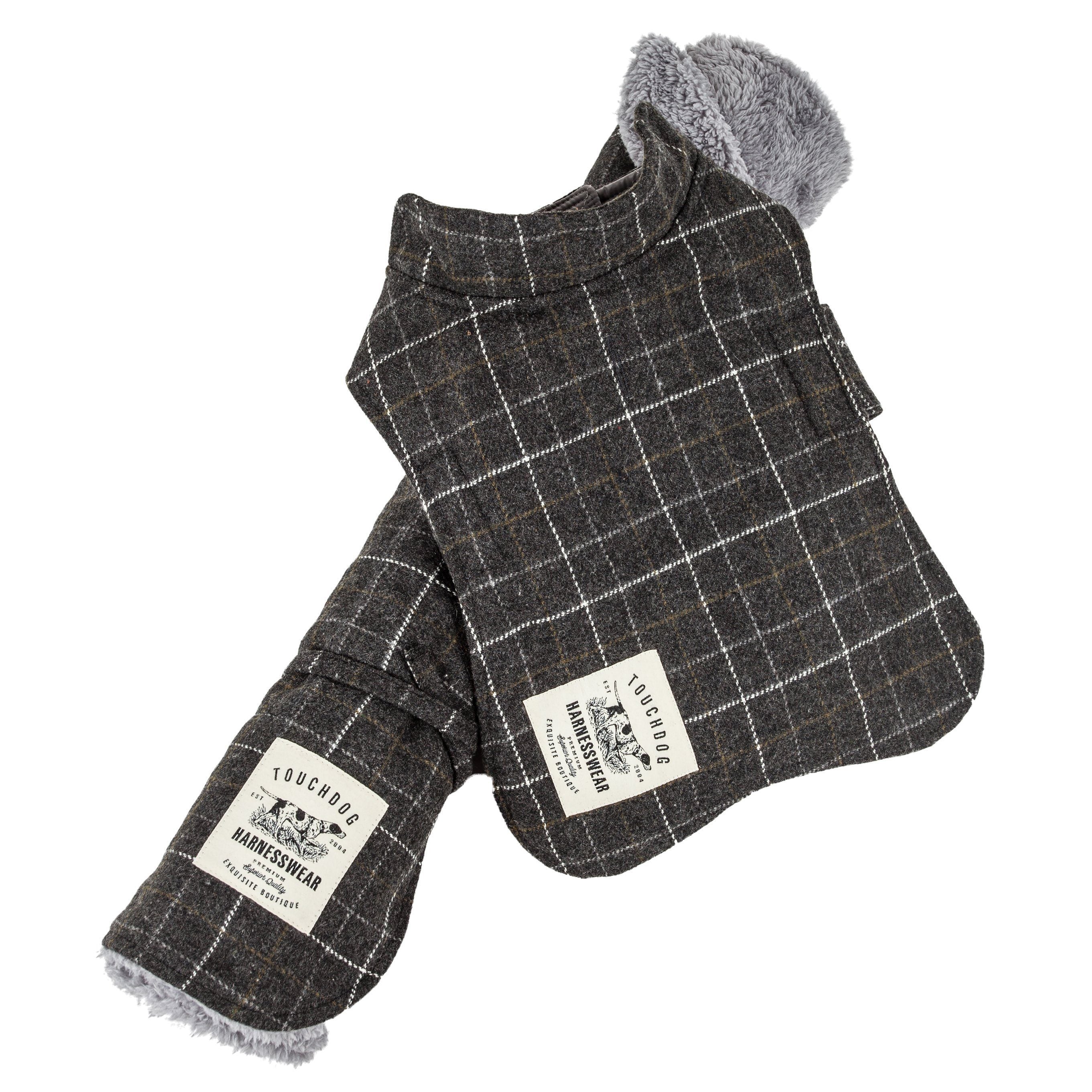 Touchdog ® 2-In-1 Windowpane Plaid Dog Jacket and Matching Reversible Dog Mat X-Small Dark Gray