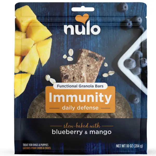 Nulo Functional Granola Bars Immune Support Blueberry and Mango Slow-Baked Crunchy Dog Treats -  10 Oz
