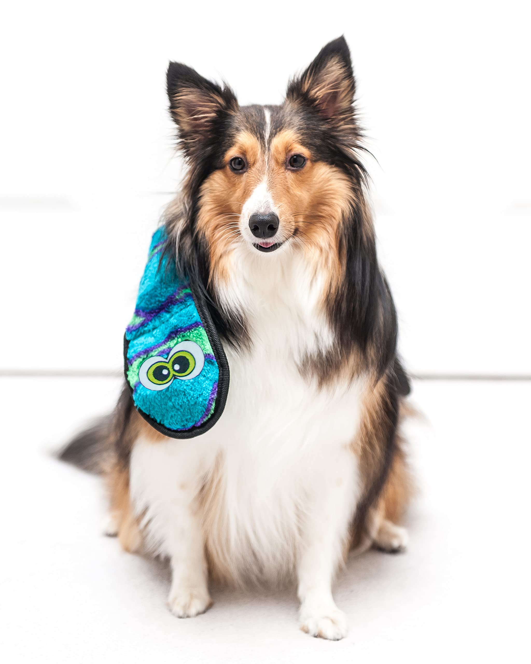 Outward Hound Invinceables No-Stuffing Durable Snake Soft Squeak Dog Toy - Blue - X-Large  