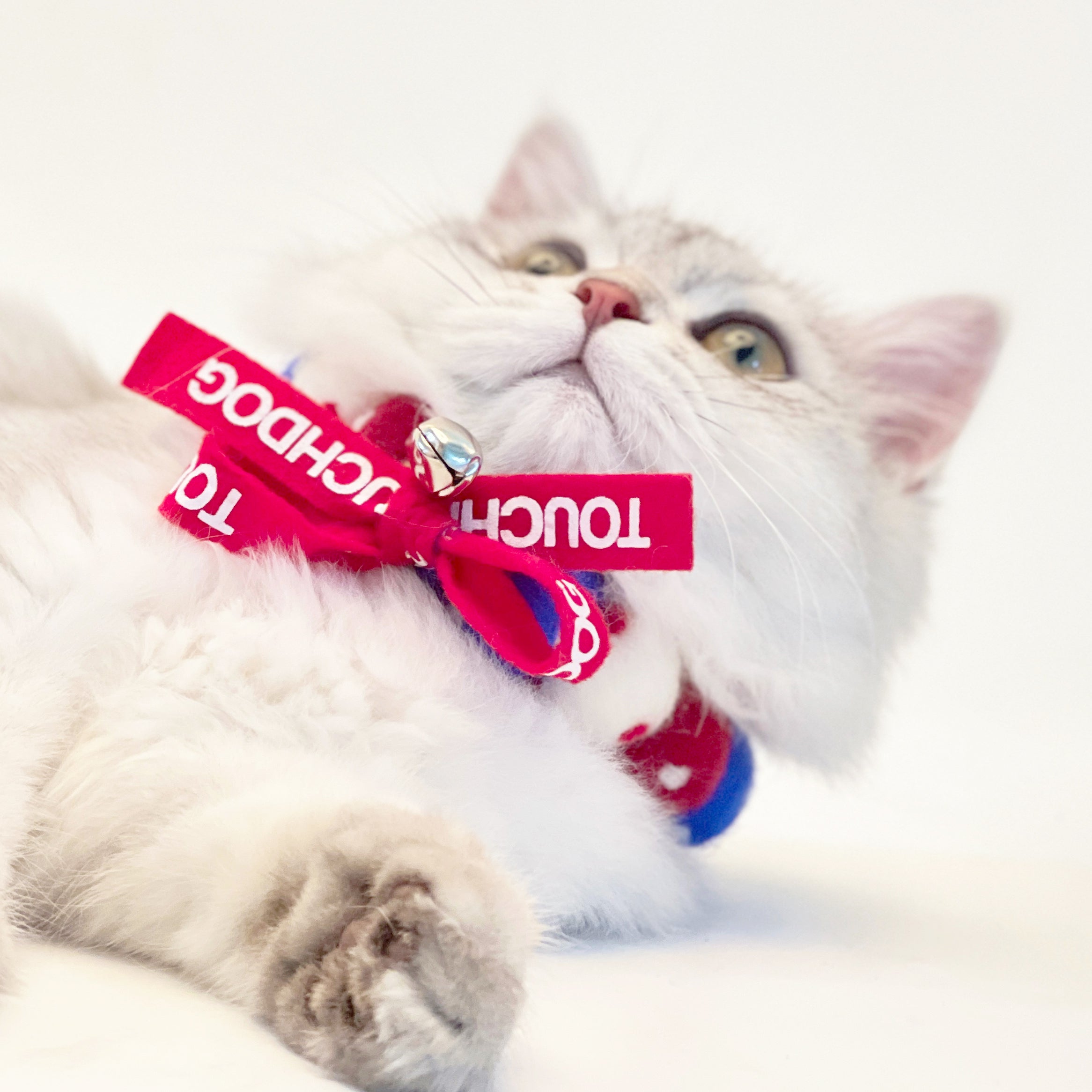 Touchcat ® Pom-Pom Patterned Designer Cat Neck Collar with Chime Bell - Red White and Blue  