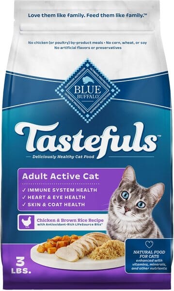 Blue Buffalo Chicken and Brown Rice Adult Dry Cat Food - 3 Lbs