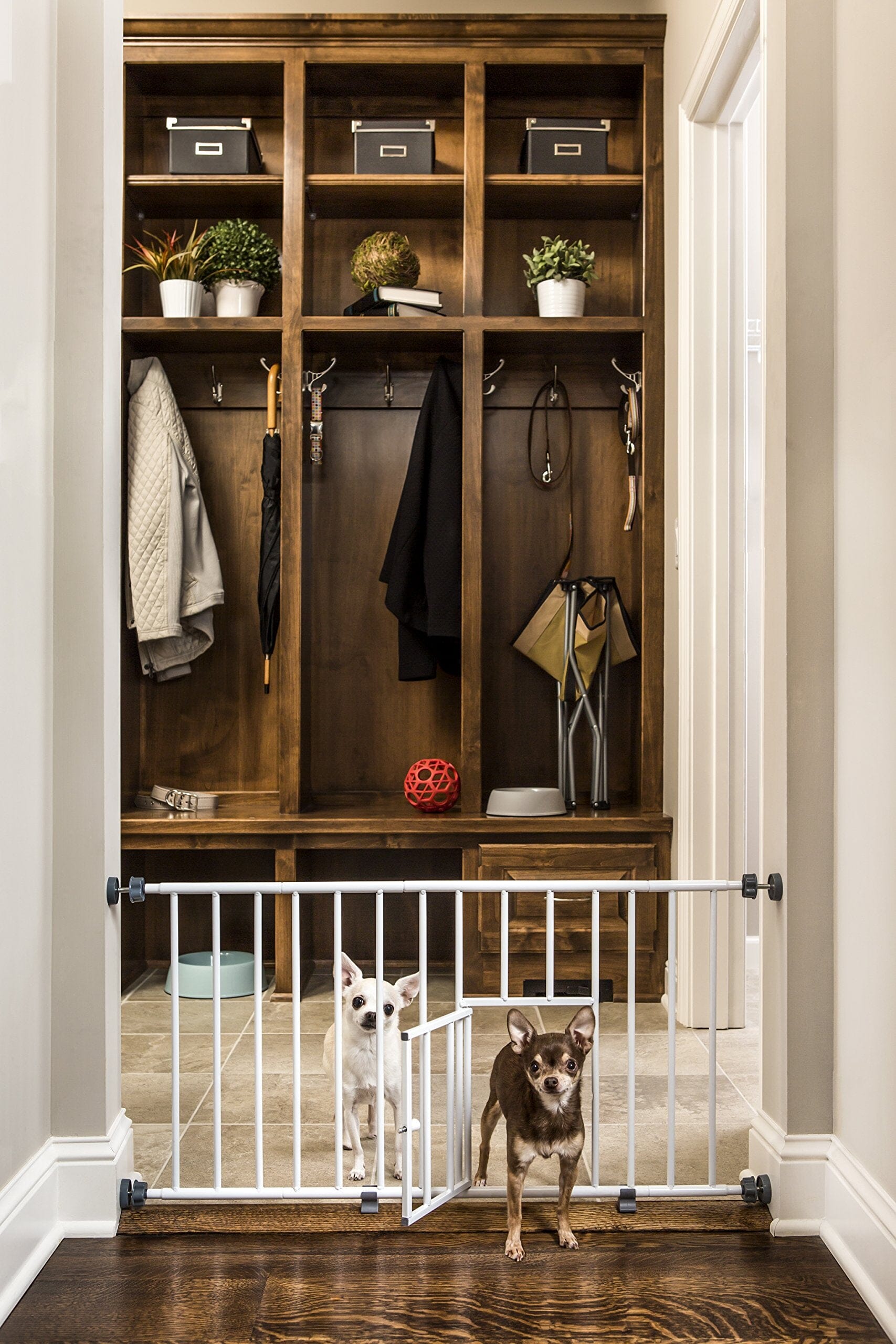 Carlson Pet Mini Metal Pet Gate with 9X10" Door and 6" Extension - White - L: 29-38" X W: 2" X H: 18"  