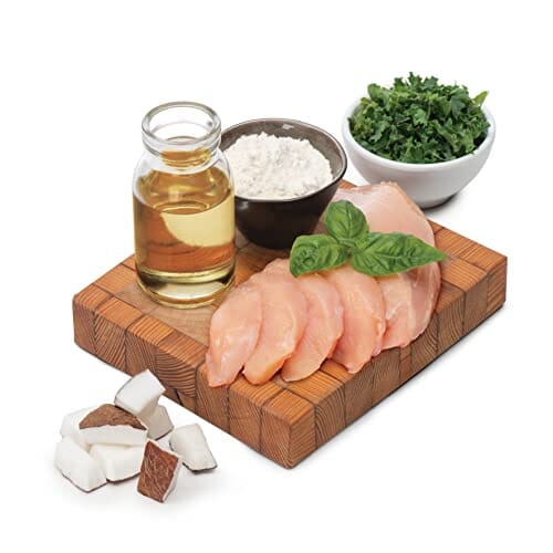 Catit Creamy Superfoods Grain-Free Chicken with Coconut and Kale Lickable Cat Treats - 4 Per Pack - Case of 12