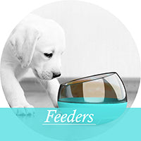 dog bowls and feeders