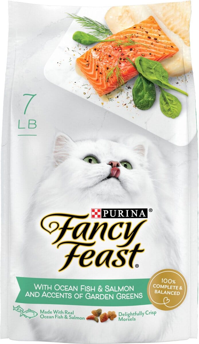 Fancy Feast Gourmet Filet Oceanfish Salmon and Accents of Garden Greens Dry Cat Food 7-lb 