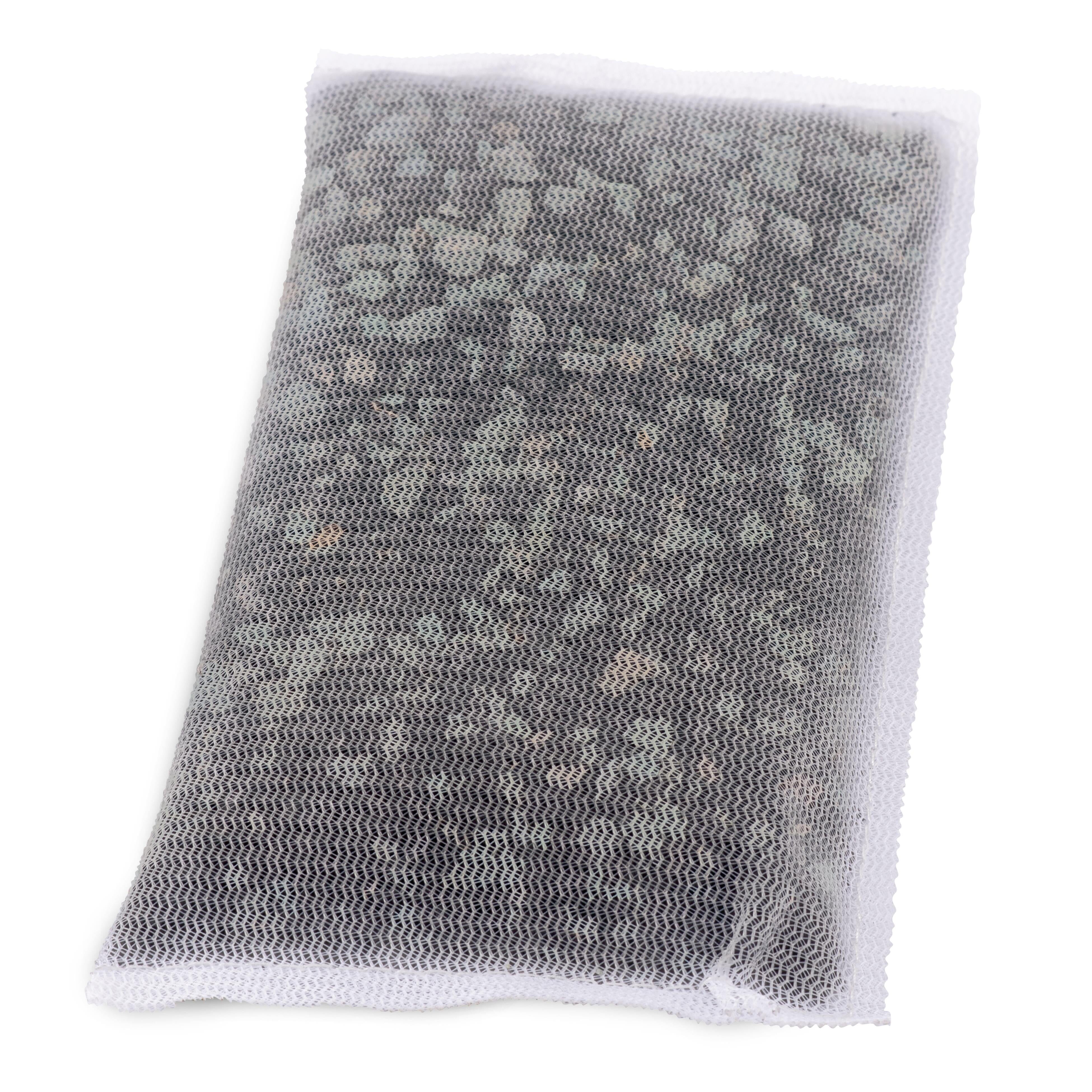 Fluval AquaClear Freshwater and Saltwater Zeo-Carb Insert for AC50 Aquarium Power Filter - 3.2 Oz
