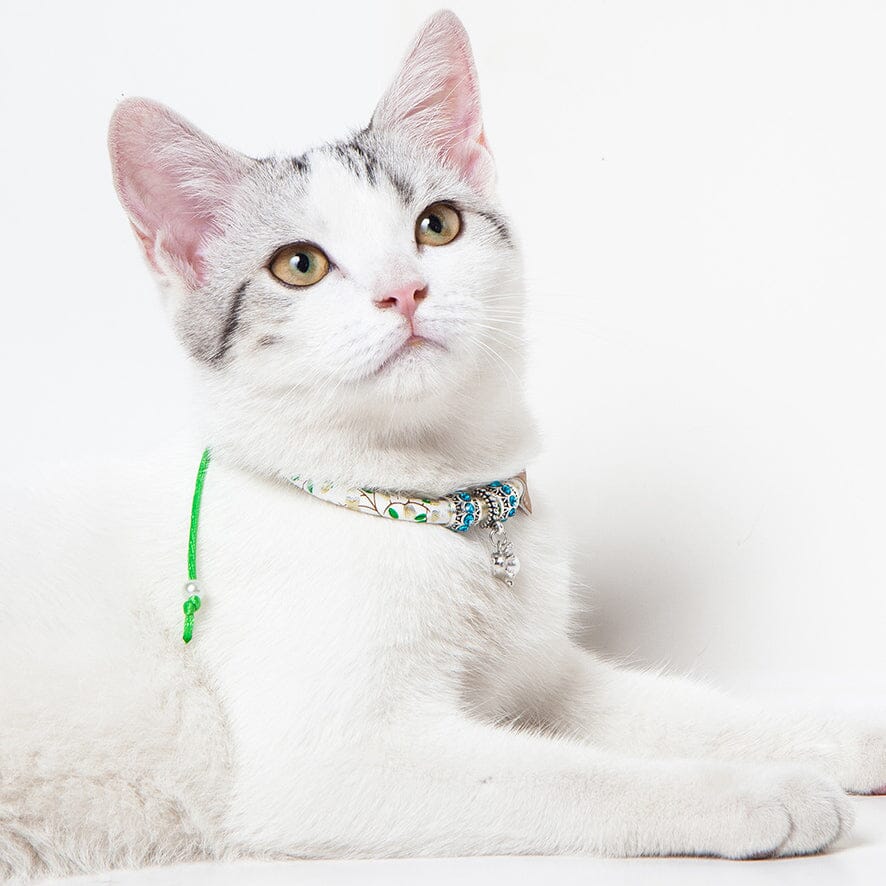 Pet Life ® Touchcat Lucky Charms Fashion Cat Necklace or Cat Collar with Designer Accent - 4 Pack