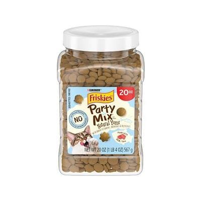 Purina Friskies Party Mix Natural Yums Canister Wild-Caught Tuna with Vitamins Crunchy Cat Treats - 20 Ounce - Case of 3  