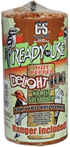 C&S Rtu Delight No Melt Suet Log Wild Bird Food - Hot Pepper - 2 Lbs  