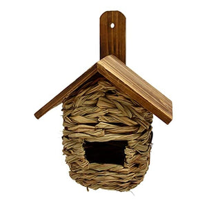 Songbird Essentials Post Mounted Grass Roosting Pocket with Roof - 10.4 In