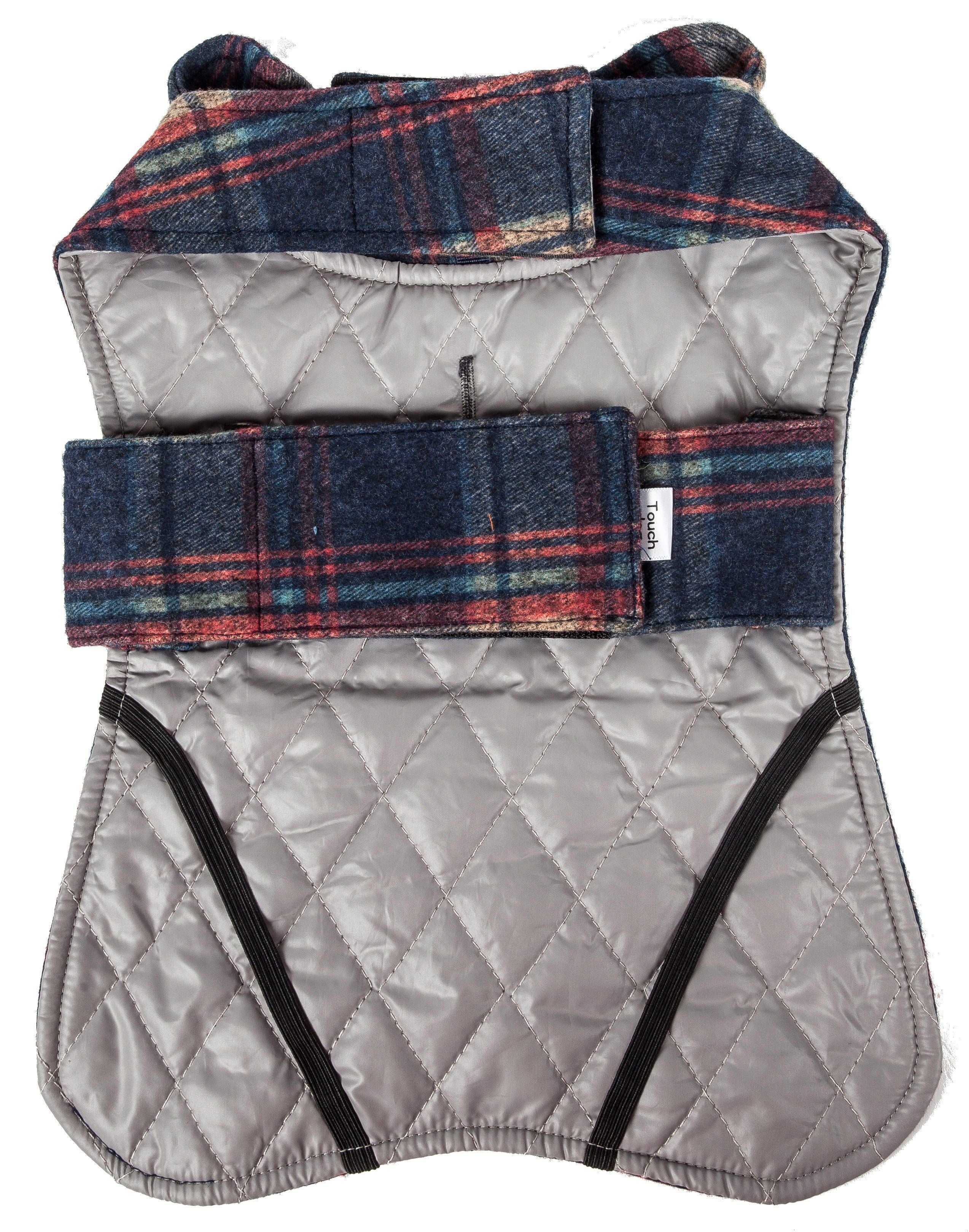 Touchdog ® 2-In-1 Tartan Plaid Dog Jacket and Matching Reversible Dog Mat  