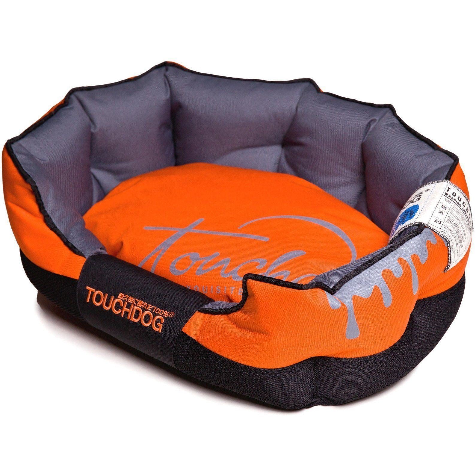 Touchdog ® 'Performance-Max' Sporty Reflective Water-Resistant Dog Bed  