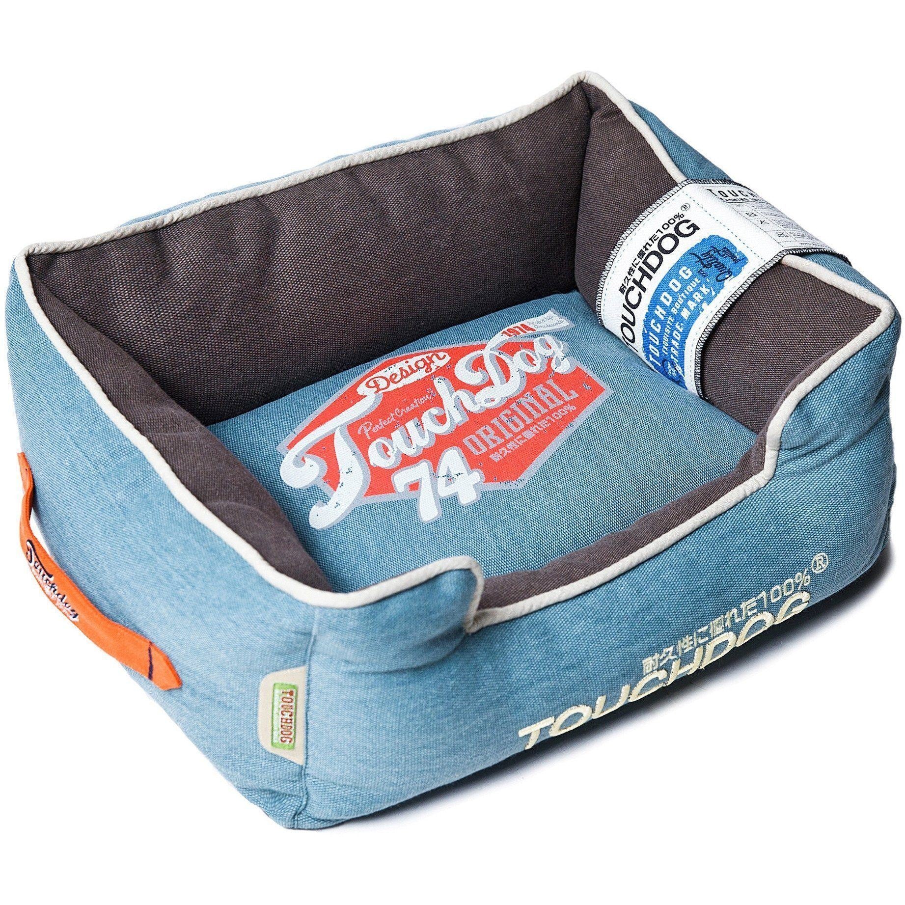 Touchdog ® 'Sporty Vintage' Original Reversible Rectangular Designer Dog Bed Medium Dark Blue, Mud Brown