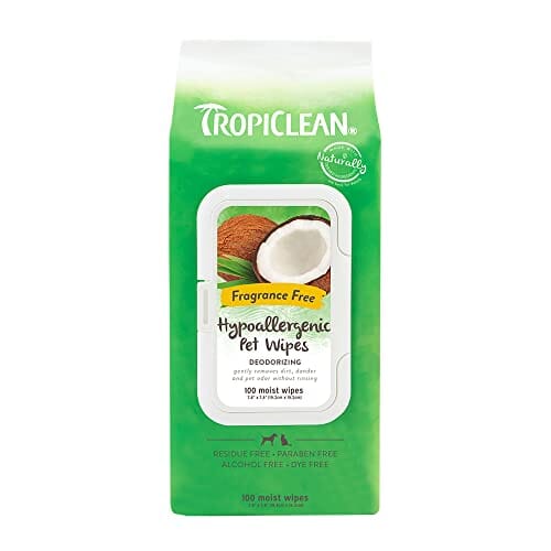 Tropiclean Hypoallergenic Wipes (between baths) Cat and Dog Cleaning Wipes - 100 Count  